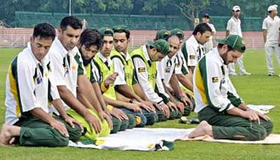 namaz (salah) in the cricket field