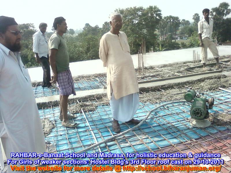 RAHBAR-e-Banat Roof Slab of 3rd storey being cast on 29th Oct 2011